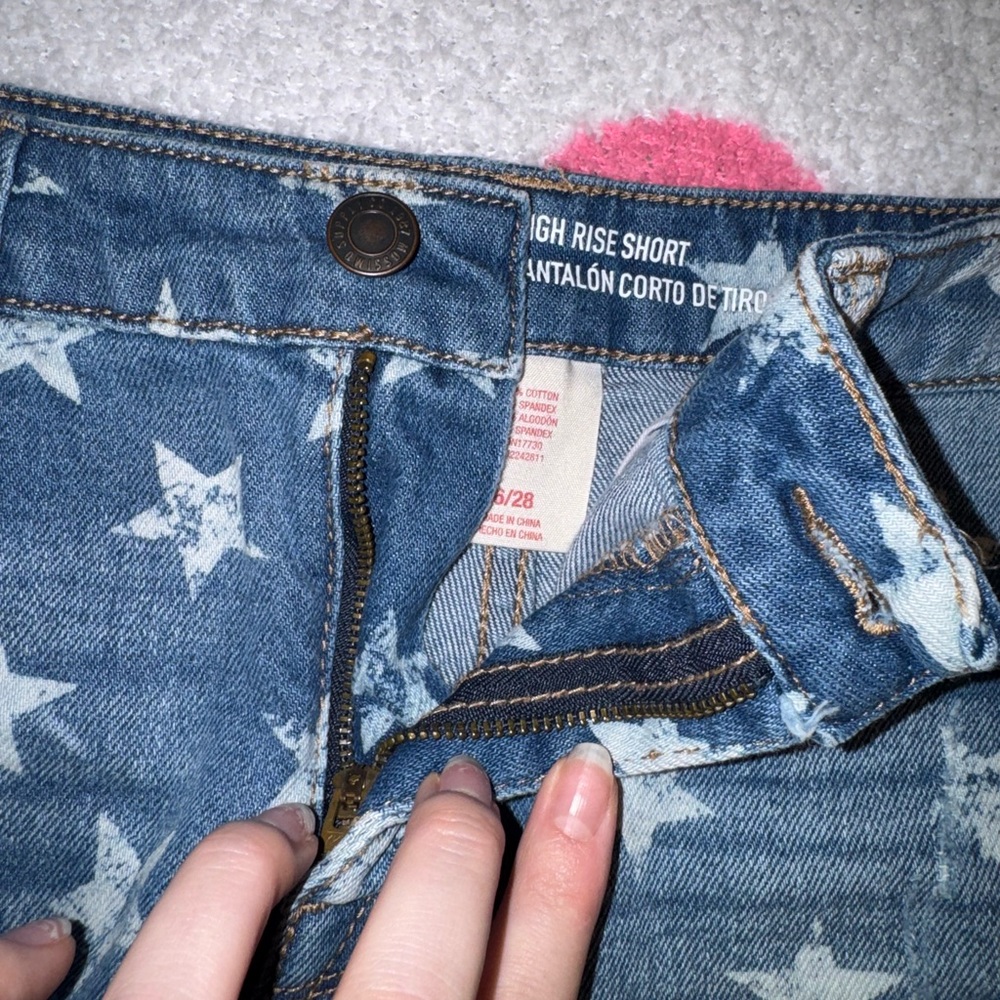 Mossimo Supply Co. Blue Star Jean Shorts - Picture 3 of 5